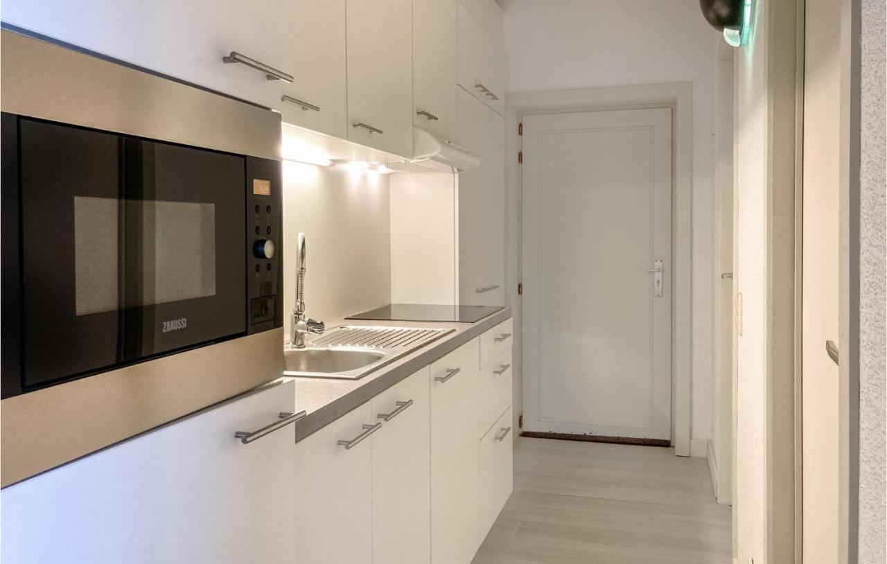 Gorgeous Apartment In Bredene With Kitchen Ngoại thất bức ảnh